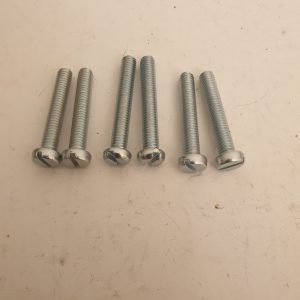 SCHRAUBEN für MOTORHÄLFTEN