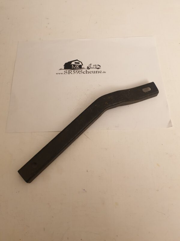 AUSPUFFHALTER